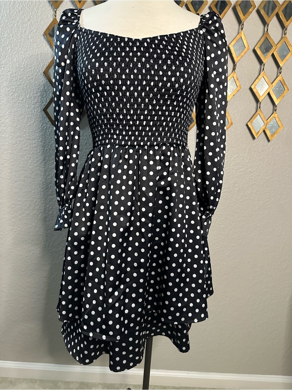 NWT  ✨ FLAT WHITE Smocked Tiered Polka Dot Long Sleeve Mini Dress
